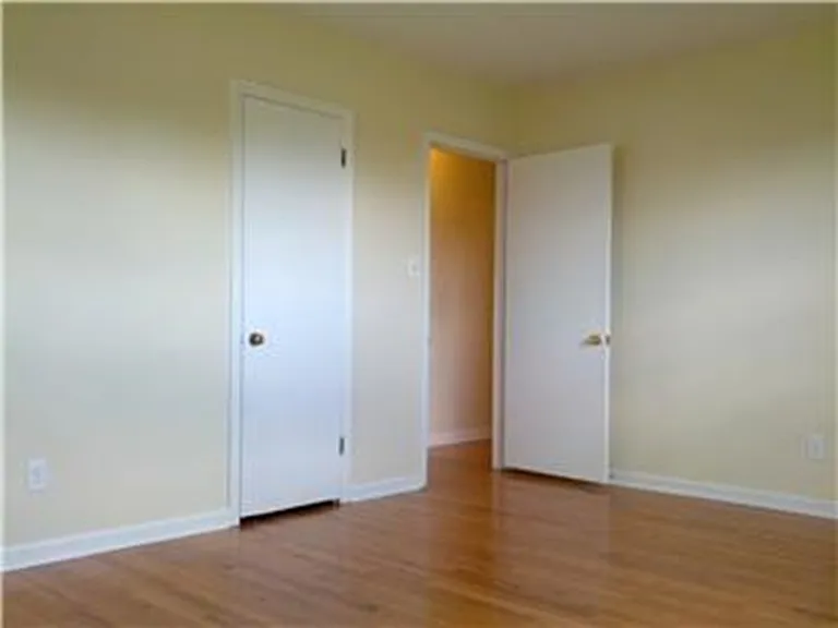 1110 McKennans Church Rd — Photo 12