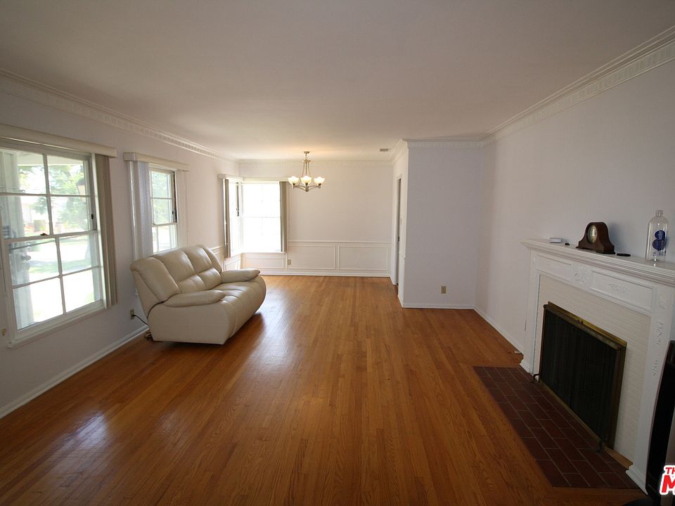 2nd image of 6235 Acacia St
