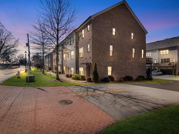 2775 Bell Dr SE, Smyrna, GA 30080