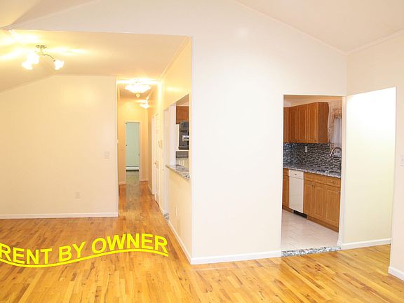 4th image of 2672 E 24th St #3A