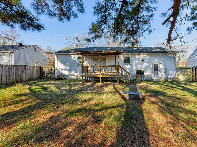 912 Harpersville Rd — Photo 23