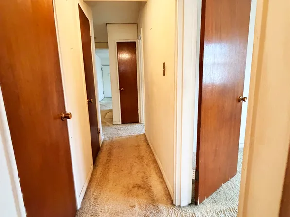 154 Bowers Street image 14 of 27