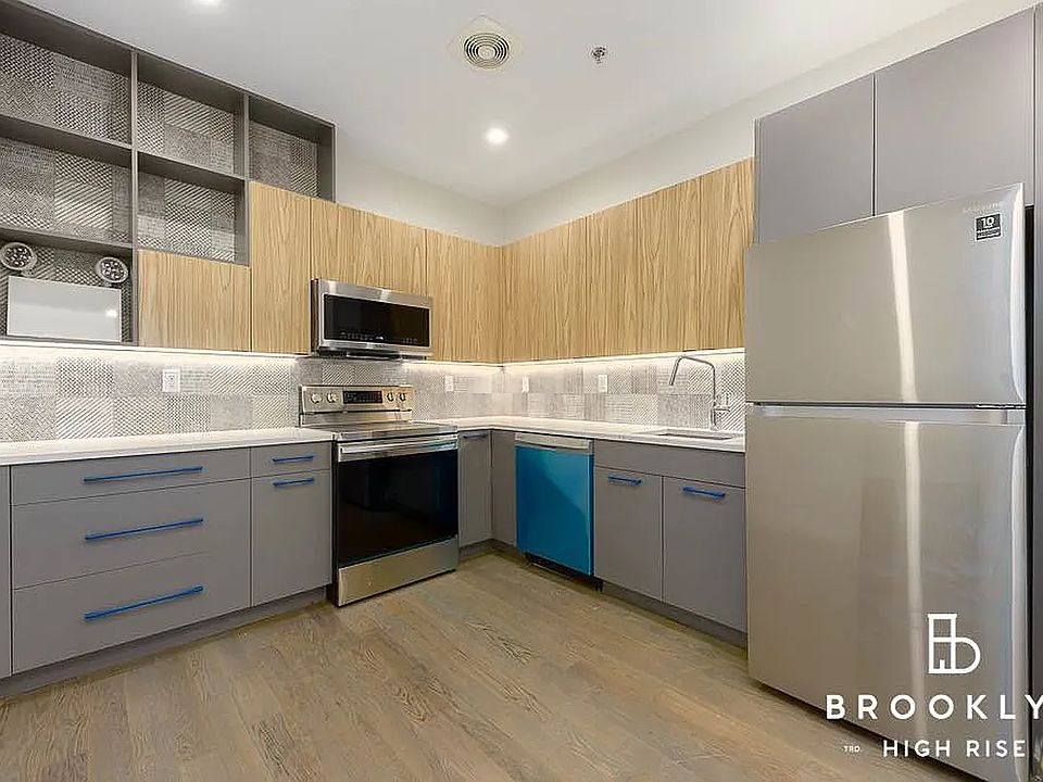 1st image of 1692 Pacific St #1B