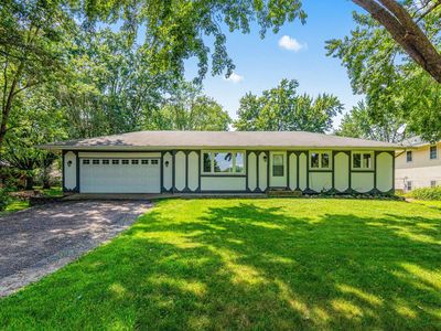 8210 Red Oak Dr, Mounds View, MN, 55112