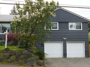 826 S 200th St, Des Moines, WA 98198