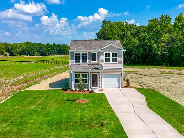 123 Bunker Hill Pl #51, Angier, NC 27501