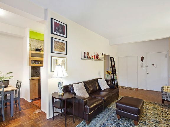 2nd image of 270 Jay St APT 16C