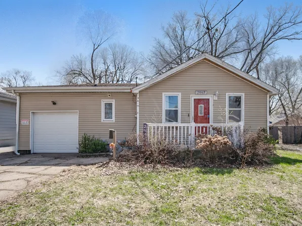 2947 Dubuque Ave, Des Moines, IA 50317
