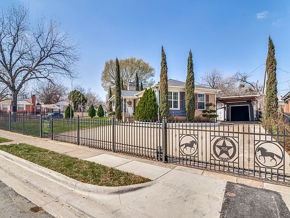 3rd image of 705 Reverchon Dr