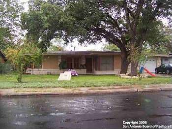 1st image of 115 Drawridge Dr
