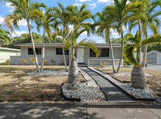 2360 NW 183rd St, Miami Gardens, FL 33056