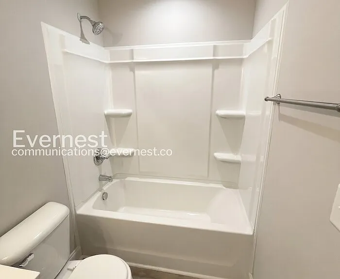 1000 Henry Place Blvd #508 — Photo 15