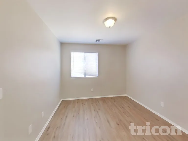 601 E Press Rd — Photo 13