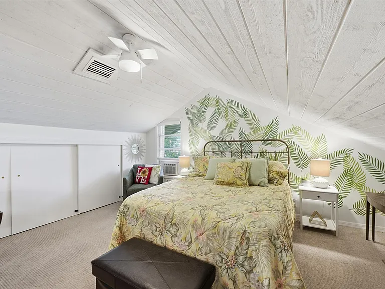 117 S Palmway — Photo 9