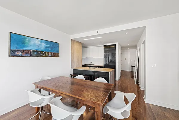 Rented by Compass | media 37