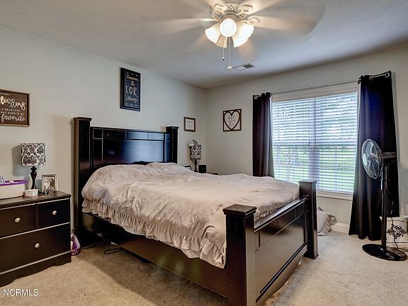 5th image of 4709 Cockatoo Dr