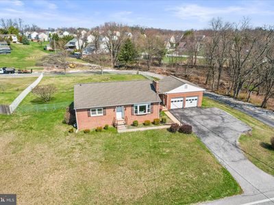 1885 Roosevelt Ave, York, PA, 17408