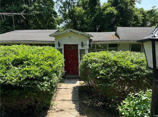 80 Walnut Rd, Lake Peekskill, NY 10537