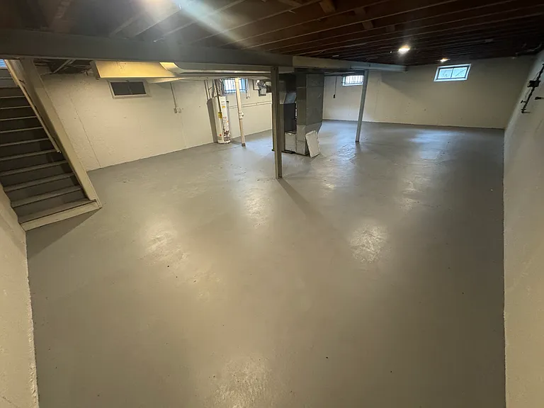 9706 Wendell Dr — Photo 10