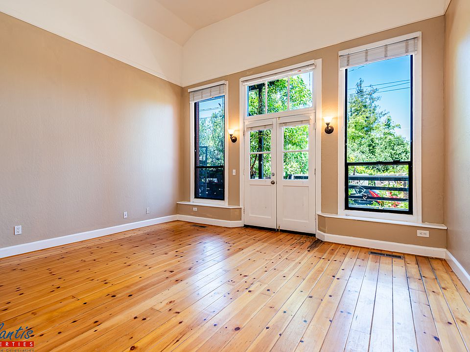 1st image of 31 E Main St APT 104