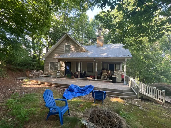 372 Laurel Ridge Rd, Cleveland, GA 30528