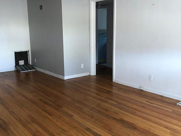 2nd image of 1806 Van Wert Ave APT 1