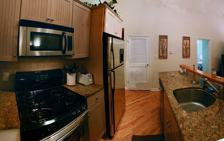 2nd image of 350 40th St S Unit 8