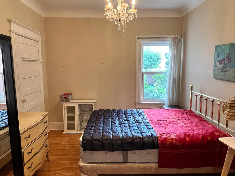 43 Burnfield Ave — Photo 3