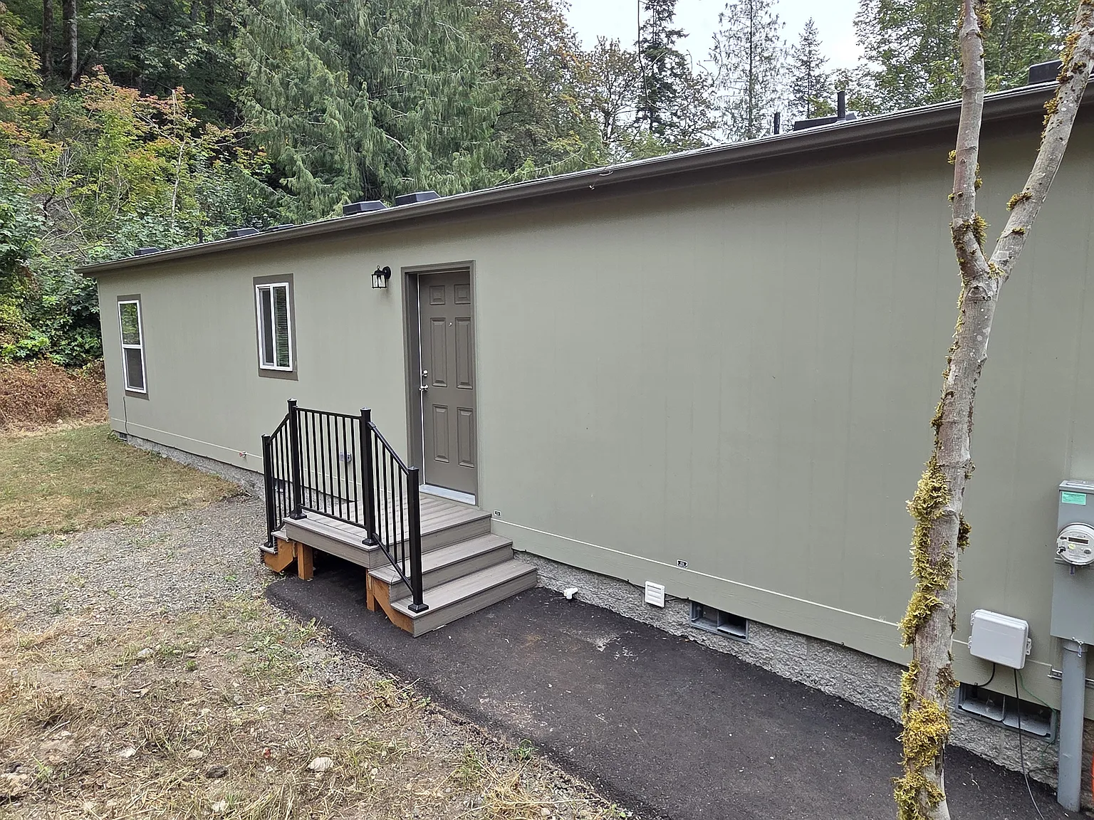 3 bed, 1280 sqft, $1,995 — Photo 3