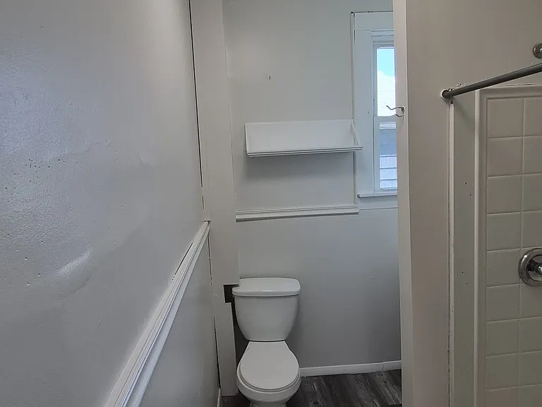 16 1st St #2 — Photo 4