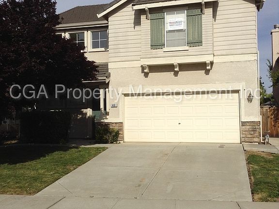 2nd image of 46 Goose Haven Ct