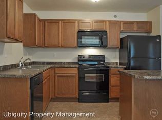 3803 Crossing St SW APT B, Minot, ND 58701