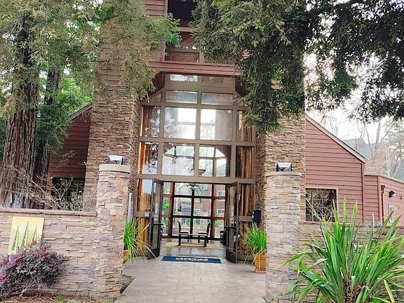 4th image of 784 Teatree Ct #0