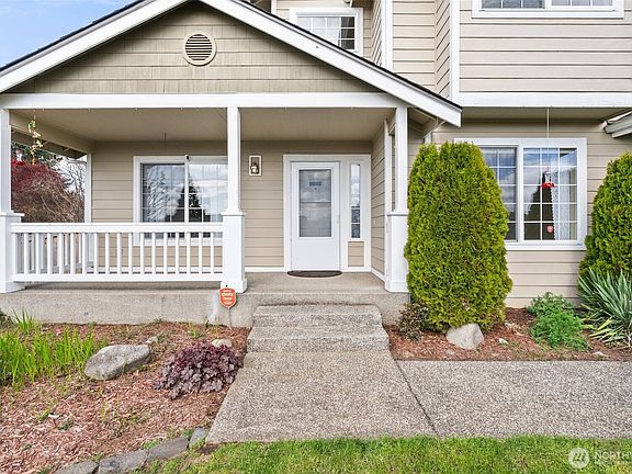 2nd image of 16426 135th Avenue E