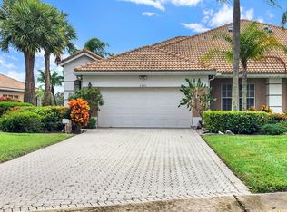 6940 Cairnwell Dr, Boynton Beach, FL 33472