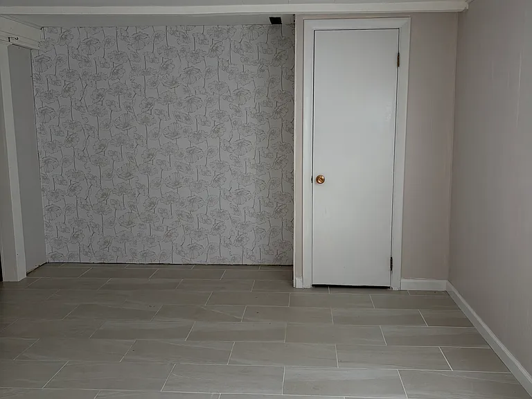 51 Winthrop Rd — Photo 15