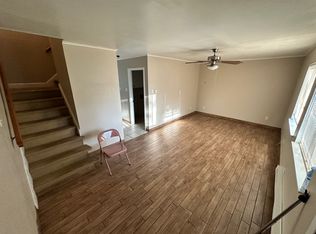 7621 Hazelcrest Dr, Hazelwood, MO 63042