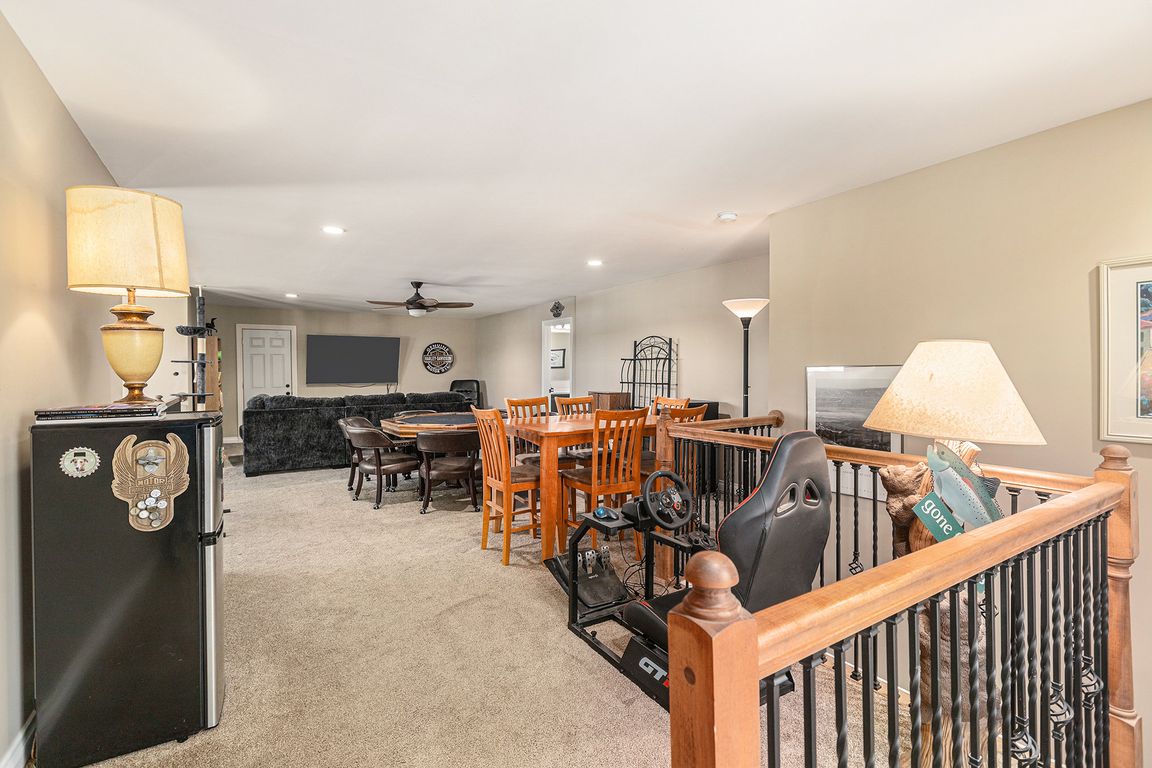 next background image