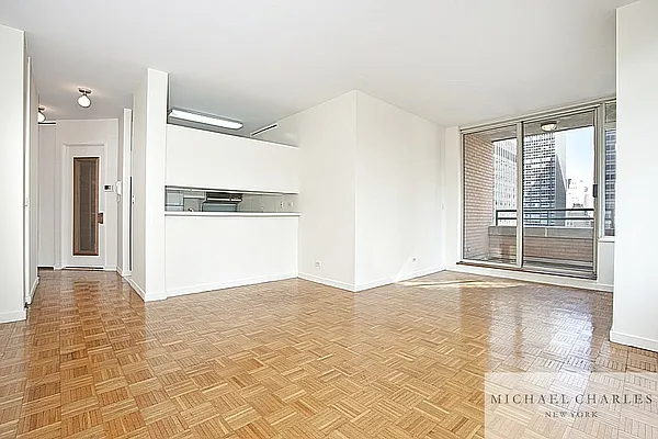 Rented by Michael Charles New York | media 13