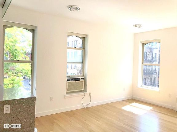 2nd image of 215 W 10th St APT 2D