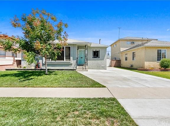 3rd image of 5014 Bellflower Blvd