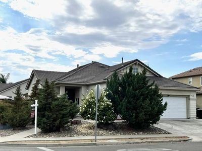 623 Pine Creek Ln, Patterson, CA, 95363