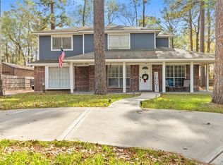 117 E Park Dr, Montgomery, TX 77356