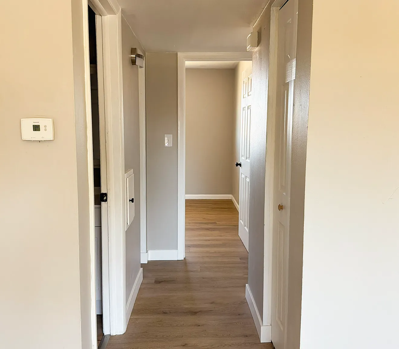 1 bed, 950 sqft, $999 — Photo 4