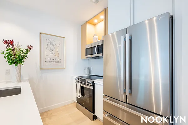 Rented by Nooklyn NYC LLC | media 4