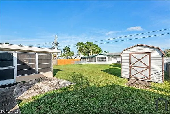 1437 Byron Rd — Photo 16