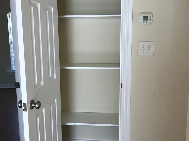 416 Shannon St — Photo 3