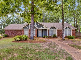 119 Scotland Rd, Clinton, MS 39056