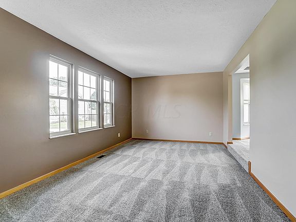 5th image of 1305 Pepper Ln