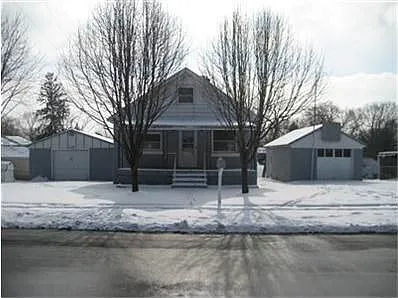 2262 Koehler Ave photo 1